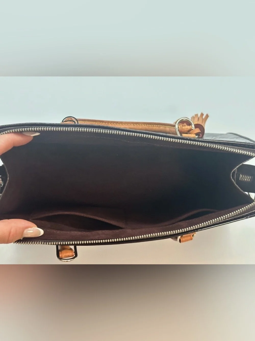 Louis Vuitton Vernis Neo Triangle Amarante Patent Leather Bag